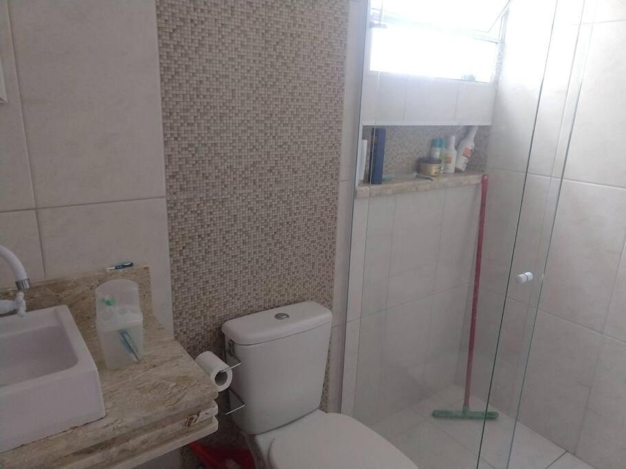 Casa Em Itanhaem Com 2 Quartos Garagem P 2 Carros, Churrasqueira, Piscina 200 M Da Praia Exterior foto